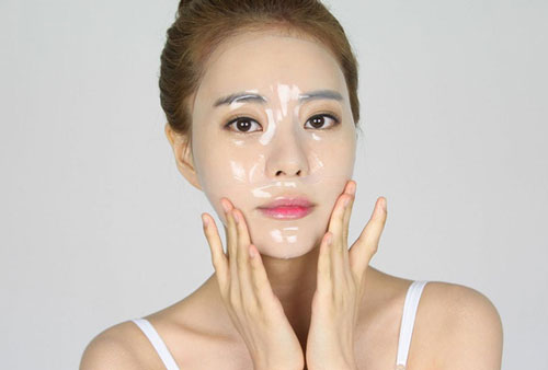 Đắp mặt nạ mỗi ngày là bí quyết làm đẹp của nữ thần Phạm Băng Băng, Chí Linh nhưng hãy cẩn thận nếu không muốn bị hỏng da mặt