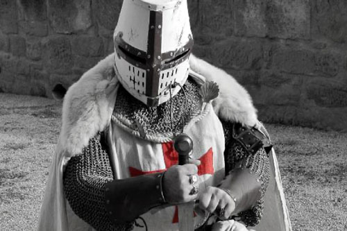 Góc khuất "chết người" ẩn sau cuộc sống của hiệp sĩ Trung cổ