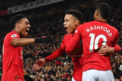 Martial, Greenwood và Rashford.