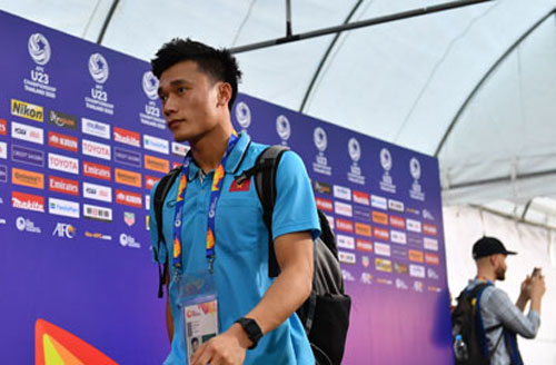 Bùi Tiến Dũng không tập trung cùng CLB TP.HCM