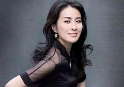 Diệp Tuyền: Tôi thích làm biên kịch nhất