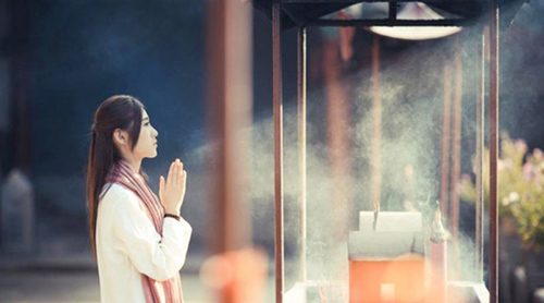 Phật dạy: 7 lời nói khiến phúc báo tổn hại, phúc khí tiêu tan