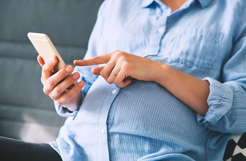 Mới bầu 18 tuần nhưng "cơm không phải nấu, chợ không phải đi", con gái vẫn hạch sách mẹ đẻ chăm chưa tốt