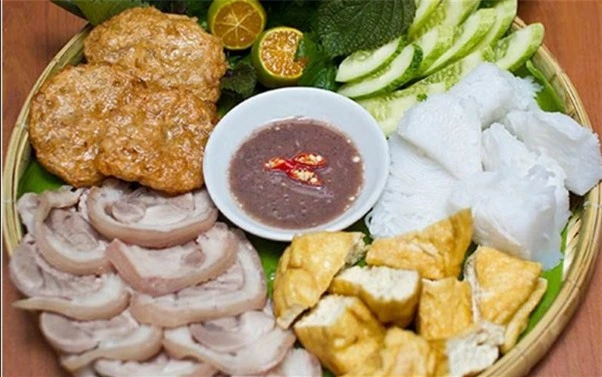 Xem cách Minh Dự order bún đậu trong Bố Già của Trấn Thành thế này có muốn lả đi không cơ chứ! - Ảnh 7.