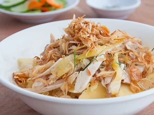 CLIP: Tuyệt chiêu chế biến xôi gà siêu ngon không phải ai cũng biết