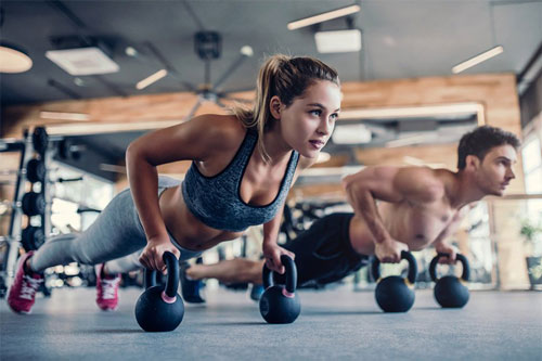 Trắc nghiệm: Tình huống ở phòng gym bóc mẽ độ 'lụy tình' của bạn