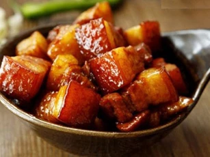 Kho thịt heo theo cách này đến đầu bếp nhà hàng 5 sao cũng chạy theo hỏi công thức