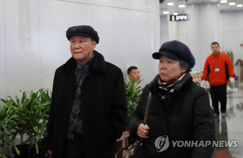 Hàng loạt đại sứ Triều Tiên bất ngờ về nước