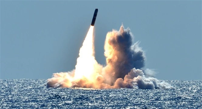 Chiến tranh Mỹ Iran sức mạnh quân sự lực lượng ủy nhiệm máy bay tàu chiến tên lửa Trung Đông - ảnh 5