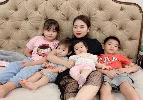 Hằng Túi đẻ 4 đứa đã "dở khóc dở cười" quên con nhà bạn, vứt xe ô tô ngoài đường, không biết thêm lần 5 thì sẽ ra sao nhỉ?