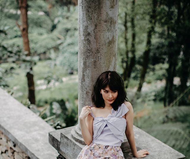 Con gái danh hài Chí Trung gây ấn tượng bởi gu thời trang trẻ trung, sang chảnh