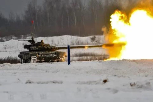 Xe tăng Nga   có khả năng tấn công khủng khiếp với   đạn   3BM44 Lekalo.