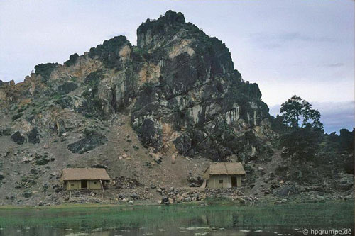 Kho ảnh khổng lồ về Việt Nam 1991-1993: Tiên cảnh ở Ninh Bình