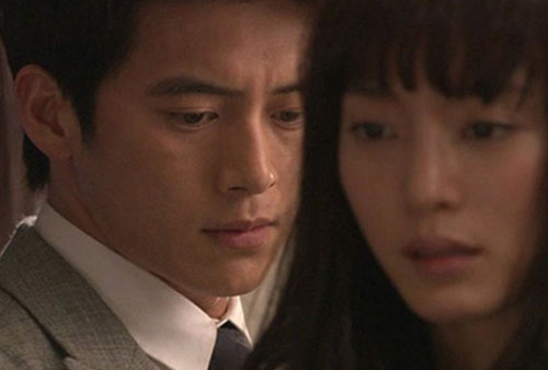 Không ngờ vợ có thái độ thản nhiên đáng sợ khi phát hiện tôi ngoại tình