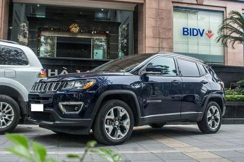 Jeep Compass.