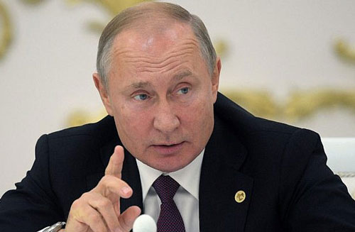 Tổng thống Putin bất ngờ miễn nhiệm tổng công tố viên