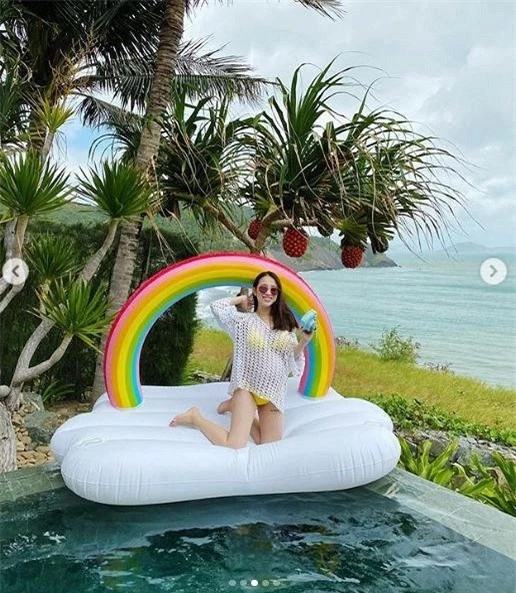 Joyce Phạm- con gái đại gia Minh Nhựa khoe loạt ảnh bầu bí vượt mặt diện bikini vẫn quyến rũ hết phần người khác  - Ảnh 4.