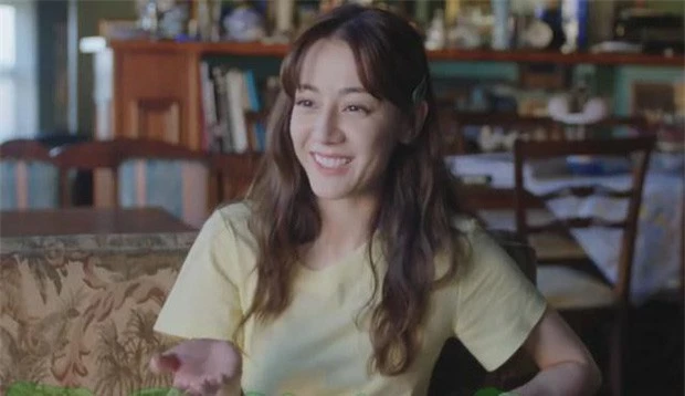 Mỹ nhân Tân Cương Địch Lệ Nhiệt Ba gây ngỡ ngàng với nhan sắc khác lạ, lộ dấu hiệu lão hóa - Ảnh 7. Mỹ nhân Tân Cương Địch Lệ Nhiệt Ba gây ngỡ ngàng với nhan sắc khác lạ, lộ dấu hiệu lão hóa - Ảnh 7.
