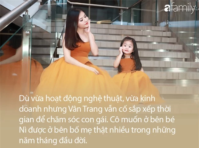 Vân Trang bối rối khi con gái xem ảnh cưới và hỏi "Nì đâu?", nữ diễn viên trả lời hài hước nhưng bị cô bé lanh lợi lật tẩy - Ảnh 5.