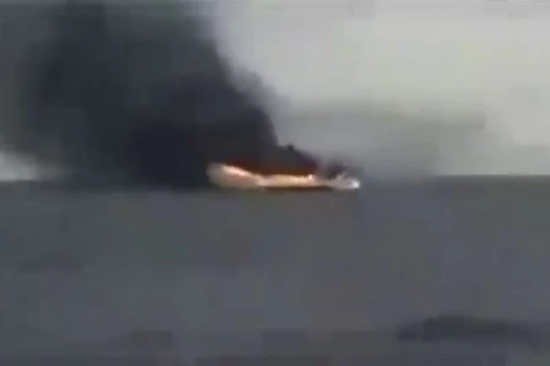 Tàu chở vũ khí từ Thổ Nhĩ Kỳ bị tiêm kích MiG-23 của LNA phá hủy. Ảnh: Avia.pro.