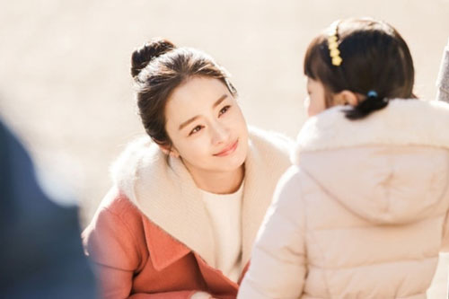 Kim Tae Hee nói về trải nghiệm trở thành "hồn ma"