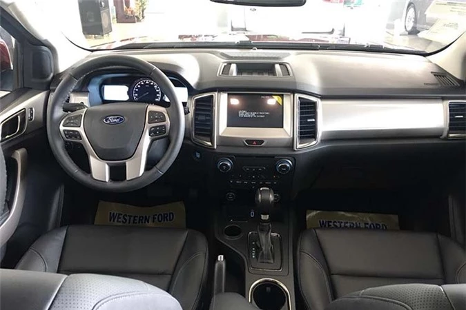 Can canh Ford Everest 2020 gan 1,2 ty dong tai Viet Nam-Hinh-6