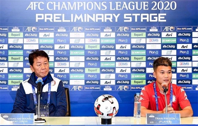 HLV Chung Hae Seong của CLB TPHCM đánh giá cao Buriram United - 1