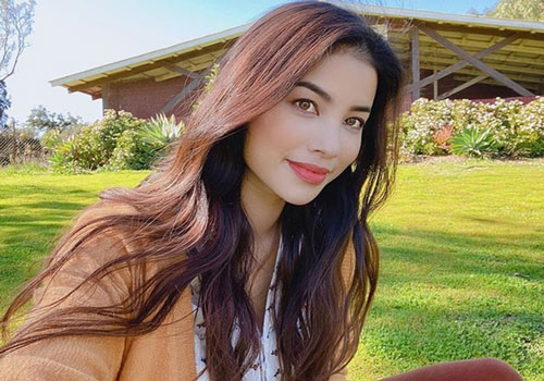 Phạm Hương phản ứng gì trước nghi vấn lộ ảnh cận mặt bạn trai?