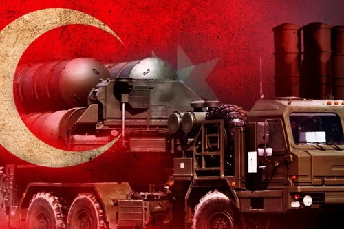Thổ Nhĩ Kỳ chỉ nhận được 120 tên lửa đánh chặn cho tổ hợp S-400 Triumf. Ảnh: TASS.