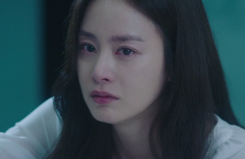 Đang ăn tiệc tất niên thì chồng gọi nheo nhéo về trông con, giám đốc bất ngờ giật điện thoại đáp hộ khiến anh câm lặng