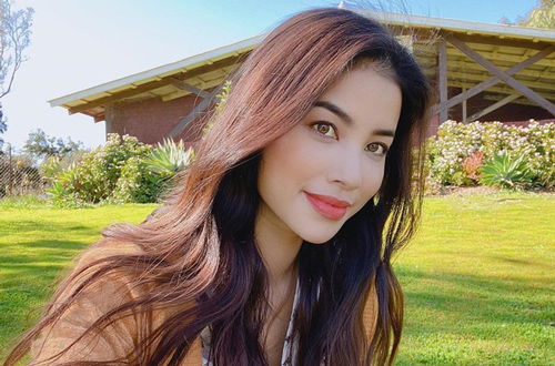 Năm hết Tết đến, Phạm Hương vẫn chưa hết xui vì bị "bóc phốt" quảng cáo mỹ phẩm kém chất lượng