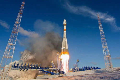 Nga đã phóng tổng cộng 3 vệ tinh bí mật mang tên Kosmos 2491, Kosmos 2499 và Kosmos 2504 lên quỹ đạo tầm thấp của trái đất trong giai đoạn 2013 - 2015.
