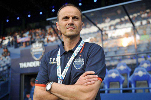 Công Phượng được HLV Buriram United đánh giá cao