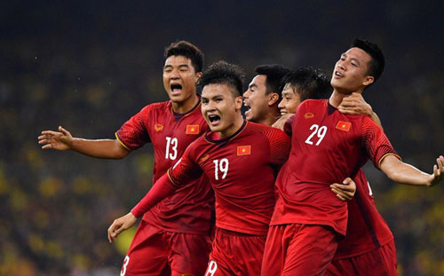 Bầu Đức tiết lộ điều bất ngờ trước khi ông Park "kết duyên" với bóng đá Việt Nam