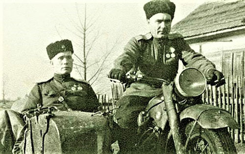 Vì lý do gì mà viên Đại úy được phong vượt cấp lên Thiếu tướng?