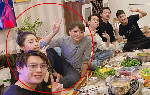 Soobin Hoàng Sơn và bạn gái lại vừa công khai xuất hiện thân mật: Câu trả lời cho nghi vấn chia tay suốt nửa năm qua?