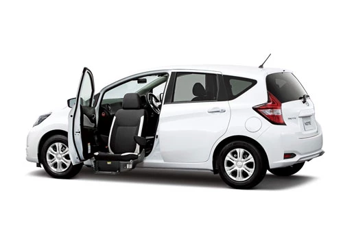 7. Nissan Note (doanh số: 118.472 chiếc).