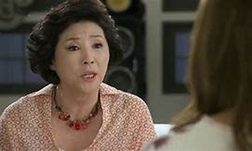 "Chỉ đem lãng hoa quả đến ra mắt là bác biết cháu không xứng làm dâu nhà bác rồi"