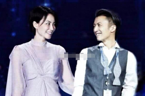 Tạ Đình Phong nói về tình cảm với Vương Phi, dân mạng lập tức mỉa mai đúng là người cha vô trách nhiệm