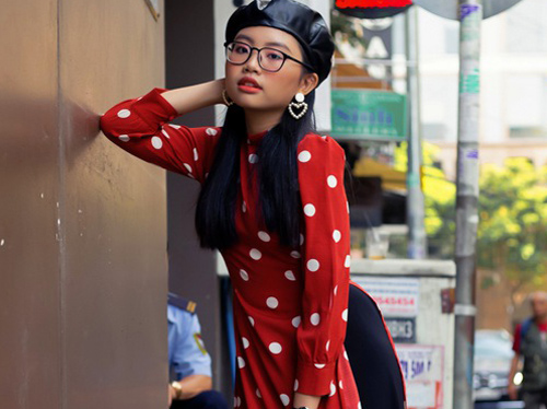 Sau khi rời công ty ba nuôi Quang Lê, Phương Mỹ Chi khẳng định: "Dù khó khăn nhưng tuổi trẻ thì phải khám phá"