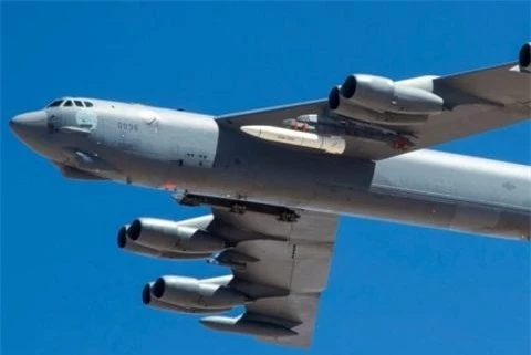 B-52H khoe co vu khi doc, nhanh gap doi sieu ten lua cua Nga-Hinh-6