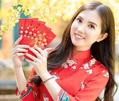 Câu chuyện đáng nhớ năm 2019 của 4 hot girl Việt xinh đẹp