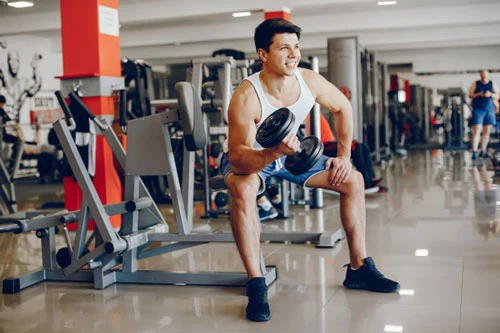 Từ ngày tập gym, chồng khe thân nhiều khiến vợ phát ngượng( Hình ảnh mang tính chất minh hoạ)