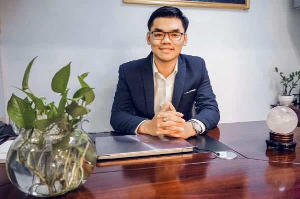 Ông Đào Đặng Duy Huân, Phó Tổng giám đốc UBC TV.