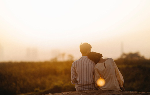 Chỉ phụ nữ dại mới tin rằng: "Gặp được người đàn ông tốt, con gái chẳng bao giờ phải trưởng thành"