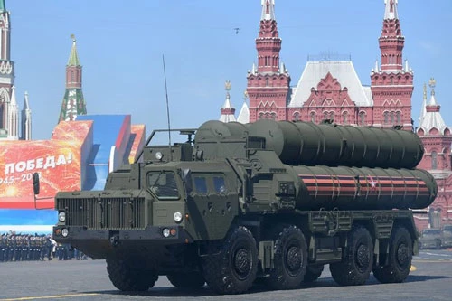 Rồng lửa S-400 của Nga. Ảnh: Sputnik