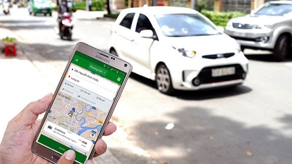Grab, Go-Viet, be đồng loạt khuyến khích dân nhậu đặt xe trong dịp Tết