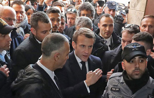 Tổng thống Pháp Macron "nổi đóa" với cảnh sát Israel