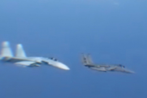 F-16 Ba Lan chặn cả Su-27 và Su-35 Nga trên biển Baltic