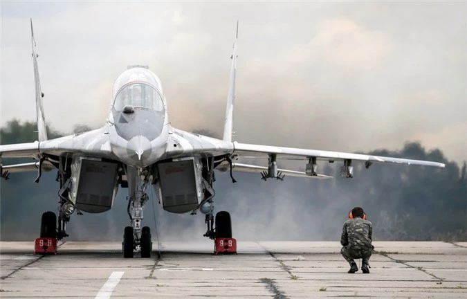 Tiem kich MiG-29SMT thi uy suc manh trong cuoc thu nghiem voi S-350E-Hinh-9